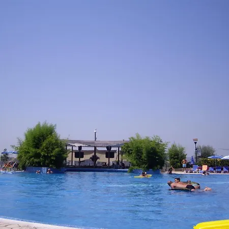 Deluxe Marina Cape 4 Stars 33 5 *