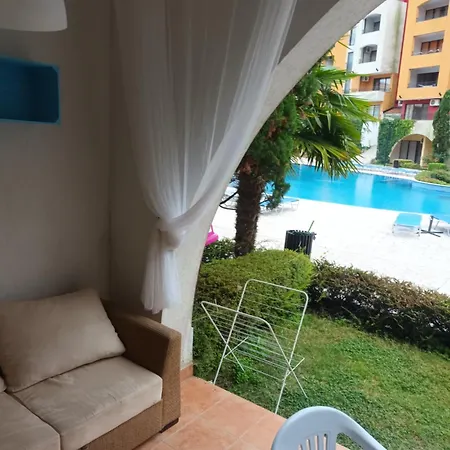 Deluxe Marina Cape 4 Stars 33 5 *