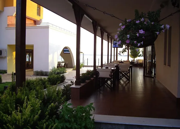 Deluxe Marina Cape 4 Stars 33 5 *