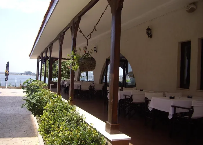 Deluxe Marina Cape 4 Stars 33 5 אהלוי