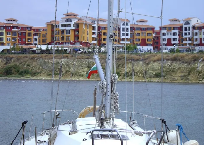 Deluxe Marina Cape 4 Stars 33 5 * אהלוי