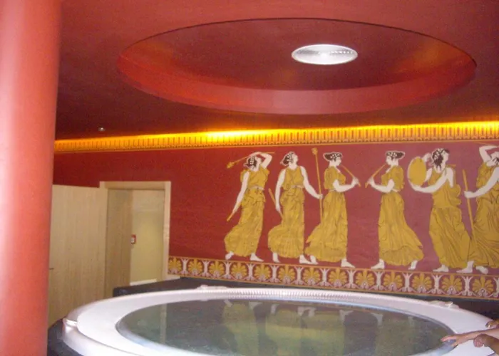 Deluxe Marina Cape 4 Stars 33 5 Aheloy