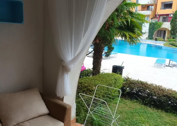 Deluxe Marina Cape 4 Stars 33 5 *